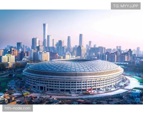 北京国安工体夜景璀璨，点亮城市新地标彰显球队与城市共融发展